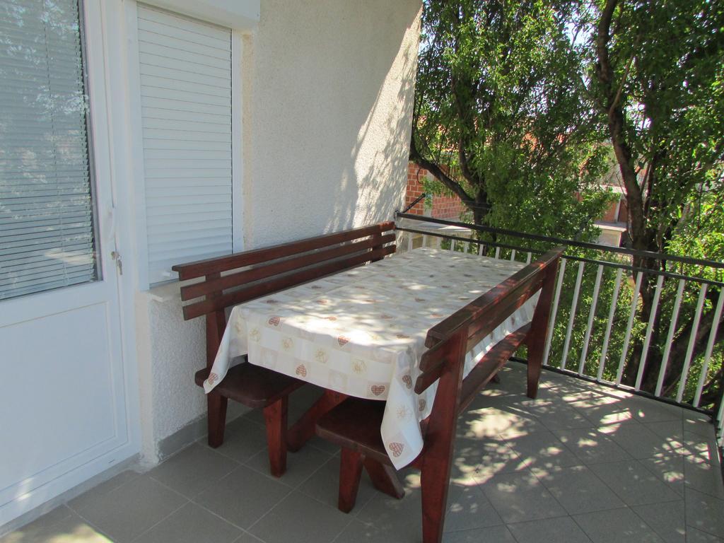 Apartments Jasen Maslenica Bagian luar foto