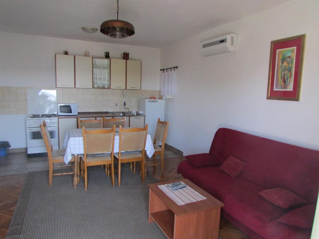Apartments Jasen Maslenica Bagian luar foto