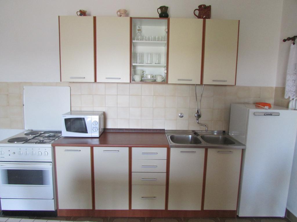 Apartments Jasen Maslenica Bagian luar foto