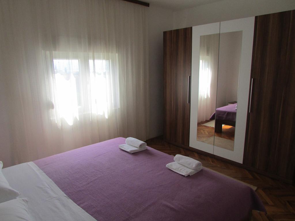 Apartments Jasen Maslenica Bagian luar foto